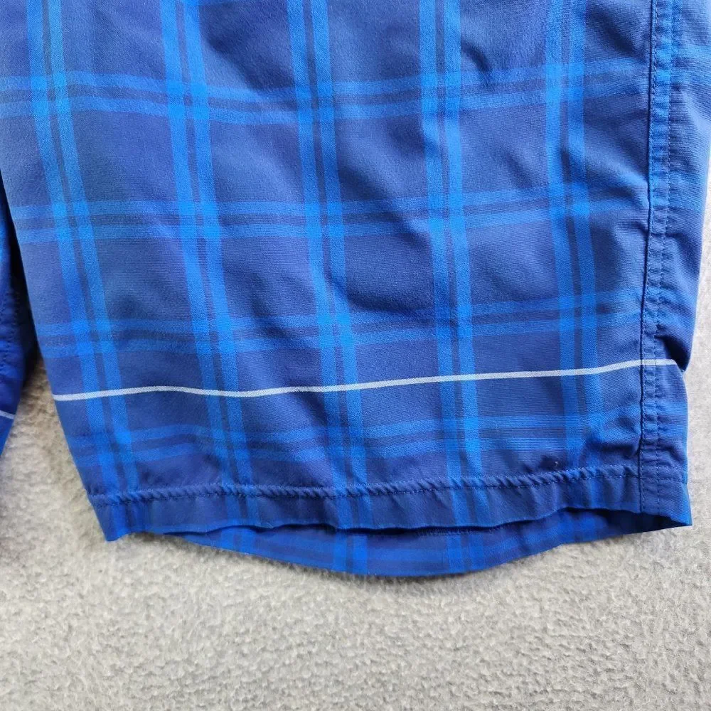 Lululemon Kahuna Shorts Mens 40 Blue Plaid Golf Athleisure Beach Costal Cruise